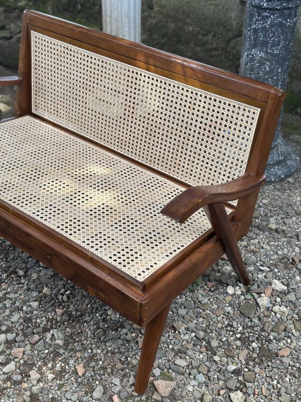 Bench Kayu Jati Anyaman Rotan Teras