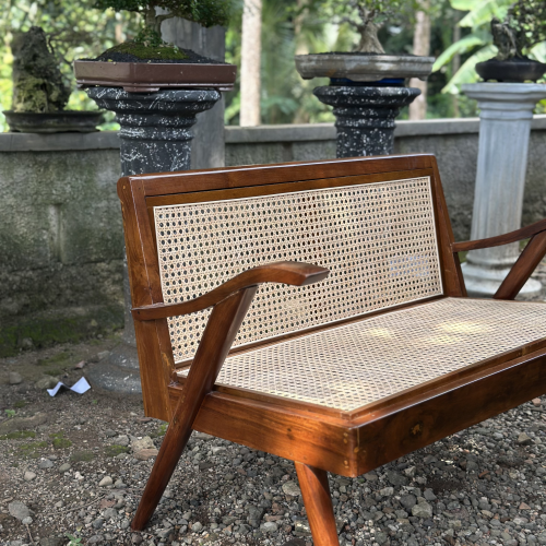 Bench Kayu Jati Anyaman Rotan Teras