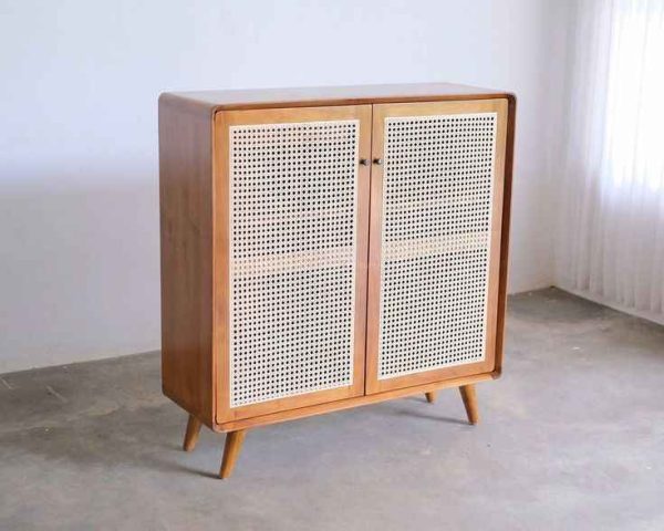 Lemari Kabinet Credenza
