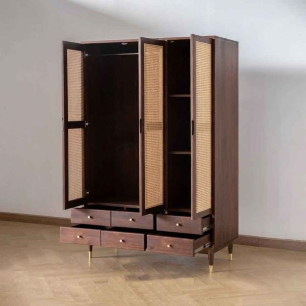 Lemari Pakaian Retro 3 Pintu Kombinasi Rotan